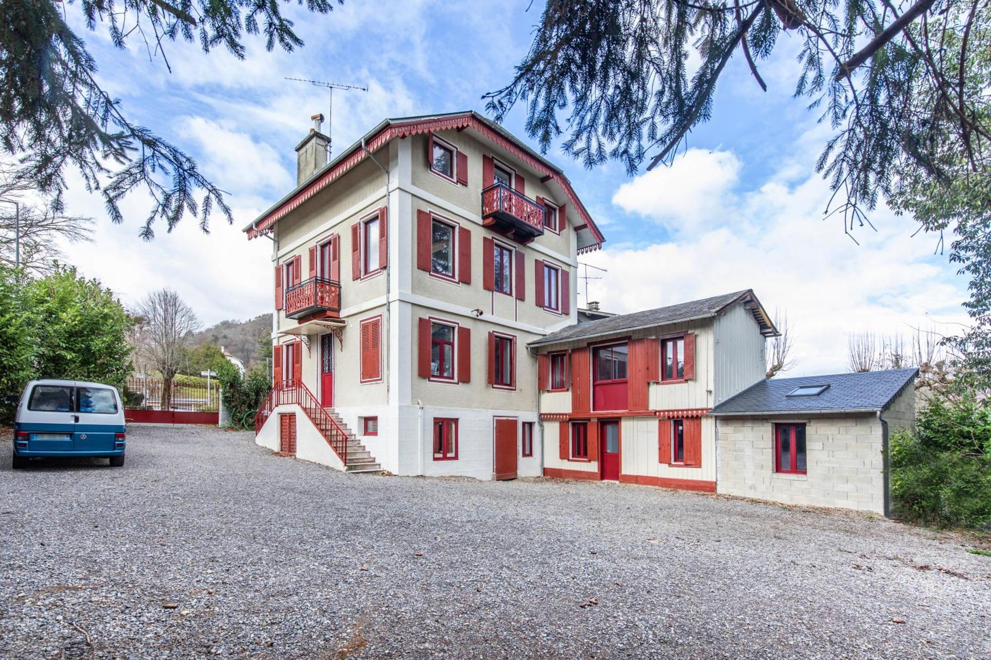 L'Observatoire Du Pic Bagnères-de-Bigorre Esterno foto